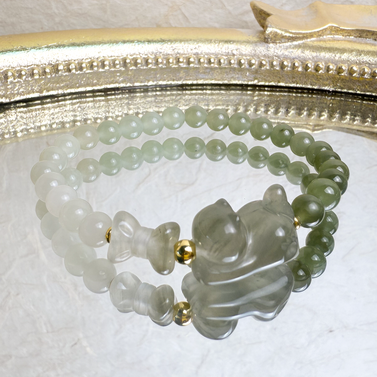 Playing Kitty: Bow charm, Jade bracelet