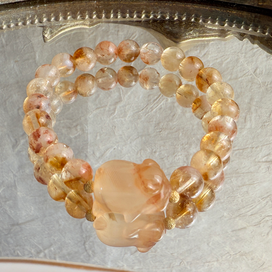 Piggy + yellow quartz bracelet
