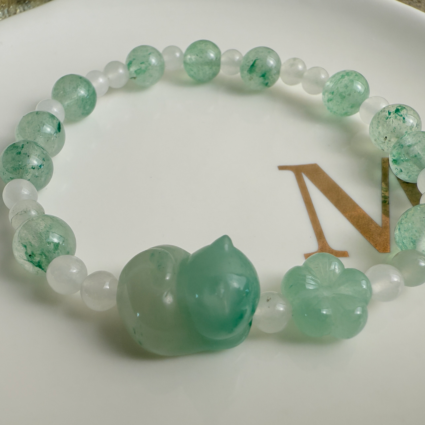Kitty, flower & green strawberry quartz bracelet